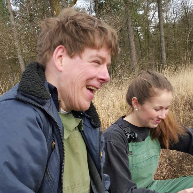 In het bos werken tijdens dagbesteding in Venray